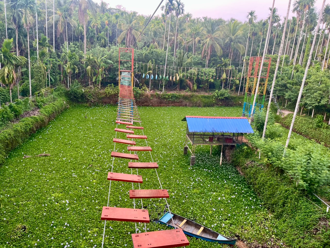Rope bridge overview